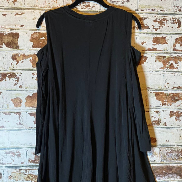 TOPSHOP Modal & Cotton Cold Shoulder Knit Shift Swing Dress - Picture 12 of 12